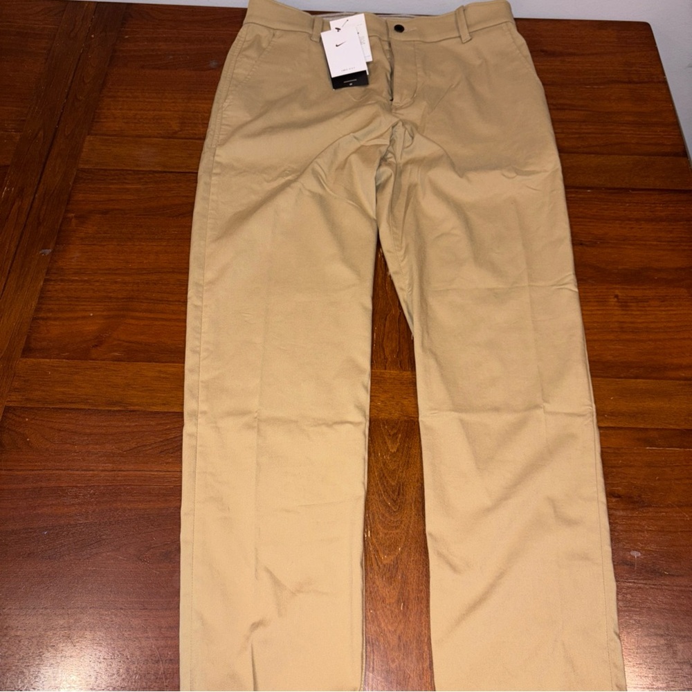 Nike Dri-FIT UV Standard Fit Golf Chino Pants Beige Khaki DA4130-297 Size 32x32